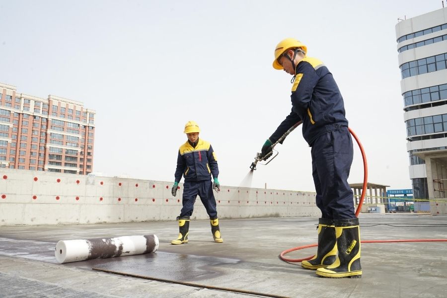 Waterproofing service for a commercial building