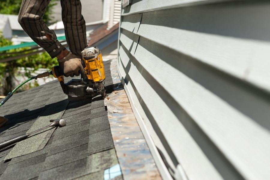 Roof shingle replacement